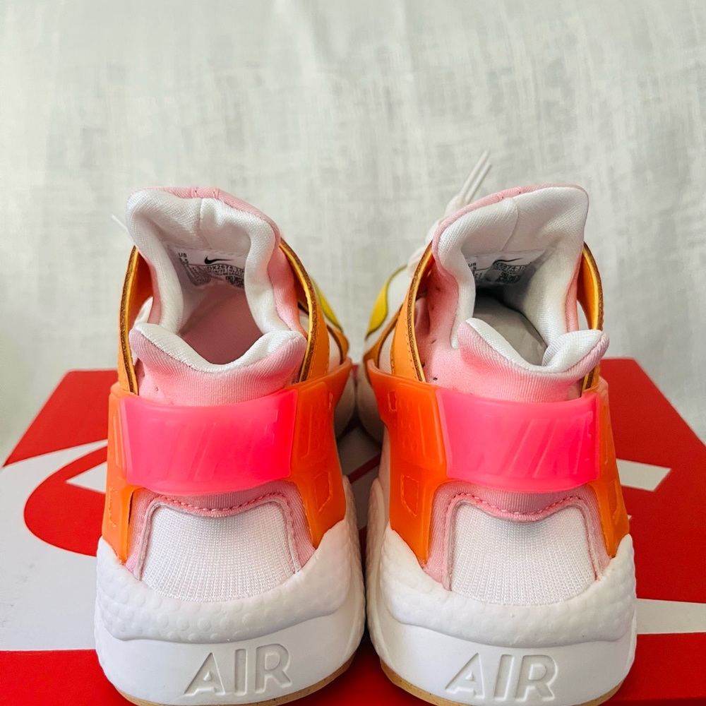 Nike Air Hurache Womens Running Gym Shoes Sneakers Pink Orange Size 6.5 7 new - Picture 5 of 9